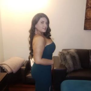 Meet your Posher, Carla